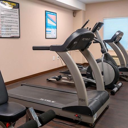 Comfort Inn & Suites Patriots Point Маунт Плезант Екстериор снимка