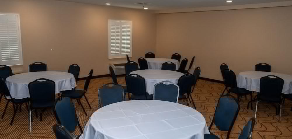 Comfort Inn & Suites Patriots Point Маунт Плезант Екстериор снимка