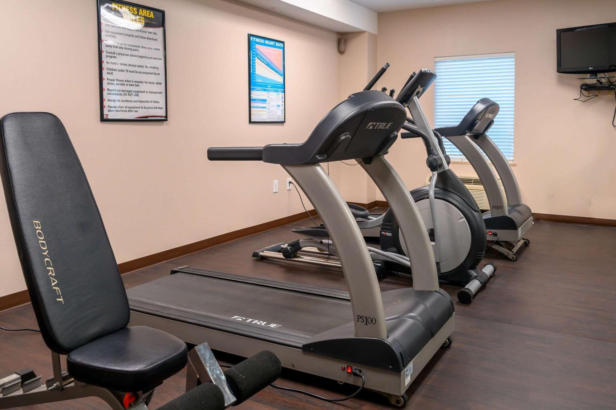 Comfort Inn & Suites Patriots Point Маунт Плезант Екстериор снимка